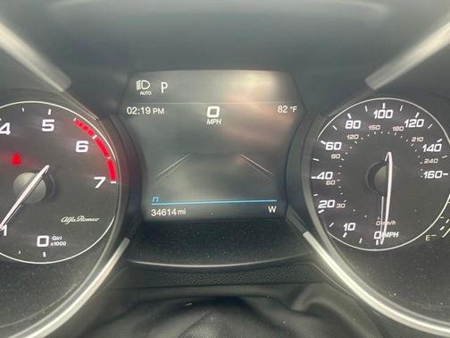 Alfa White 2023 Alfa Romeo Stelvio Ti