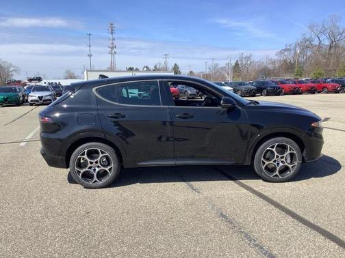 2025 Alfa Romeo Tonale EAWD