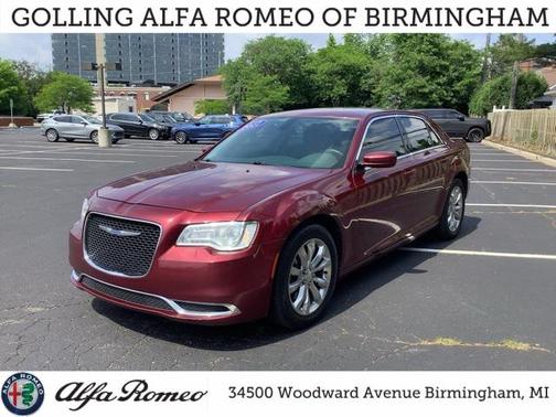 2017 Chrysler 300 Limited
