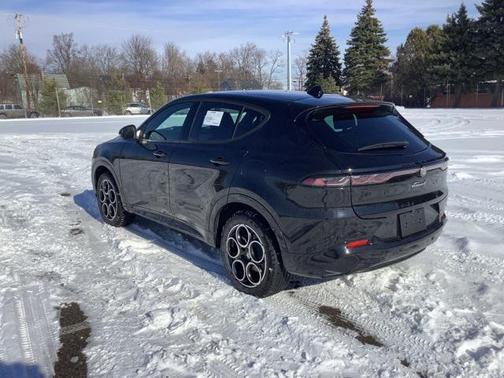 2025 Alfa Romeo Tonale EAWD