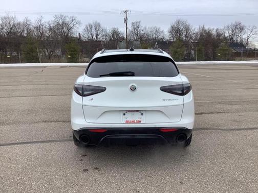 2025 Alfa Romeo Stelvio Sprint AWD
