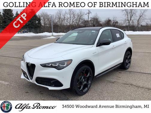 2025 Alfa Romeo Stelvio Sprint AWD