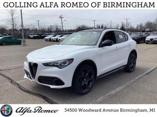 2025 Alfa Romeo Stelvio Sprint AWD