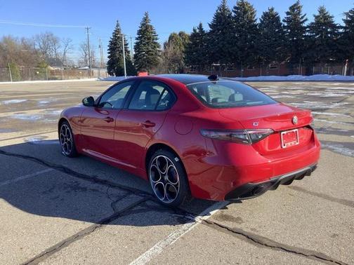 2025 Alfa Romeo Giulia AWD