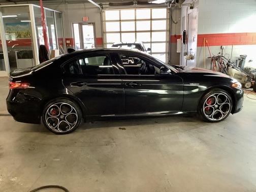 2024 Alfa Romeo Giulia Veloce AWD