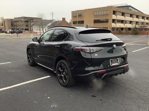 2025 Alfa Romeo Stelvio Sprint AWD