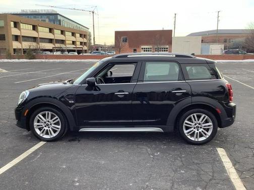 2022 MINI Countryman Cooper
