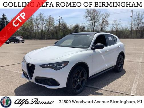 2025 Alfa Romeo Stelvio Sprint AWD