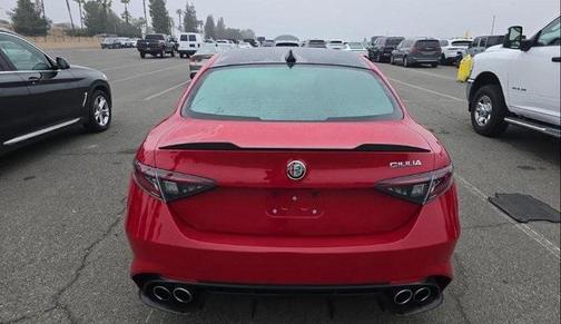 2024 Alfa Romeo Giulia Quadrifoglio