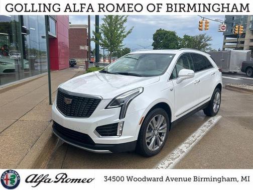 Crystal White Tricoat 2024 Cadillac XT5 Premium Luxury