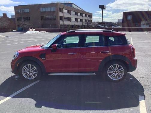 2022 MINI Countryman Cooper