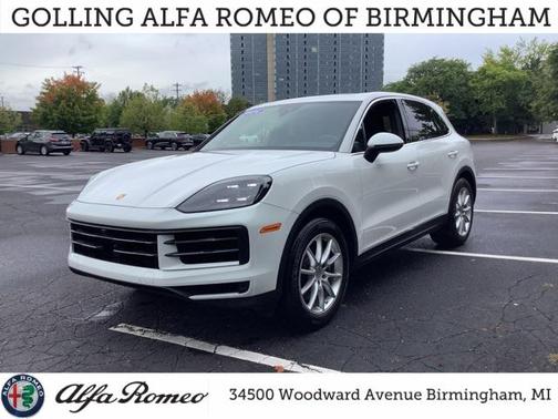2024 Porsche Cayenne Base