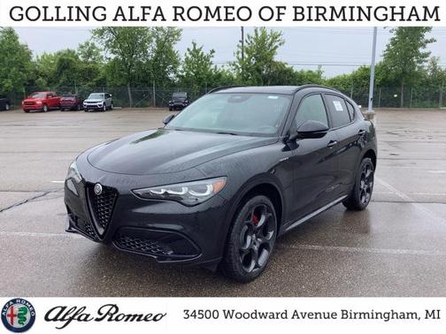 2025 Alfa Romeo Stelvio Sprint AWD