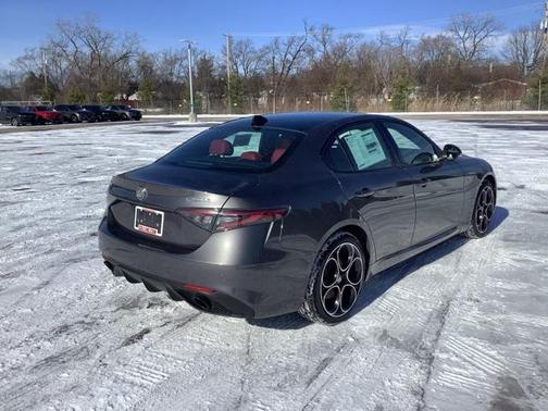 2025 Alfa Romeo Giulia AWD