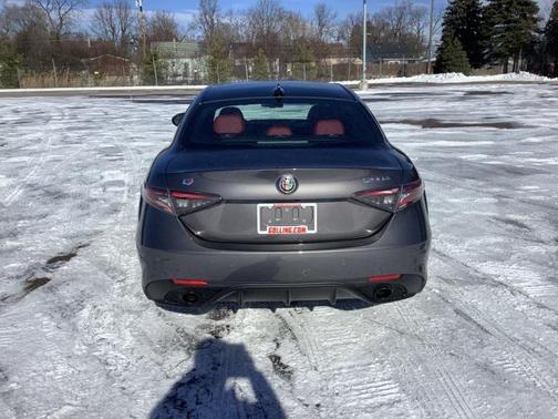 2025 Alfa Romeo Giulia AWD