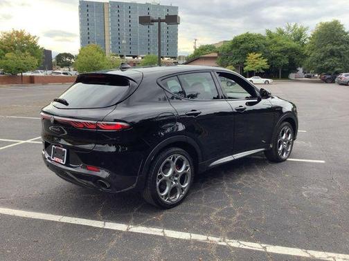 Alfa Black 2024 Alfa Romeo Tonale Veloce EAWD