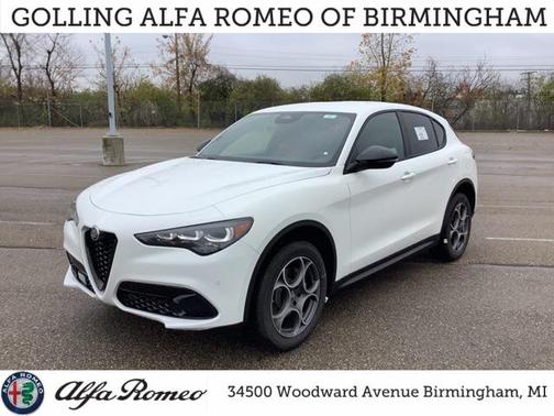 2025 Alfa Romeo Stelvio Sprint AWD