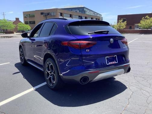 2022 Alfa Romeo Stelvio Ti