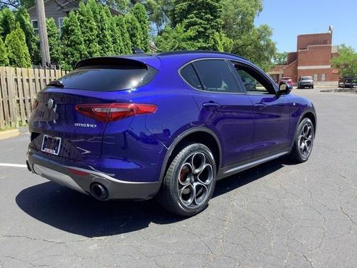 2022 Alfa Romeo Stelvio Ti