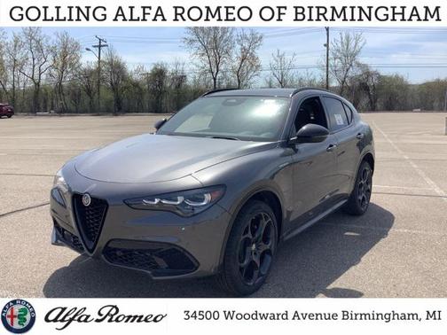 2025 Alfa Romeo Stelvio Sprint AWD