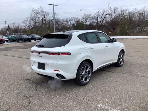 2025 Alfa Romeo Tonale Special Edition Tributo Italiano EAWD