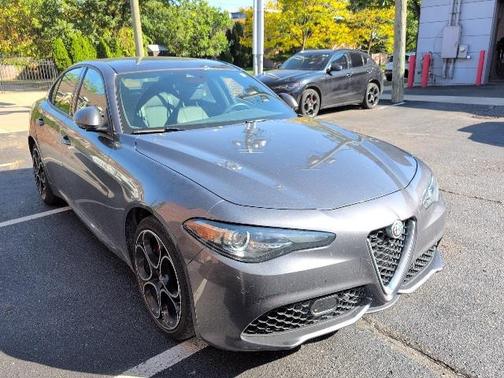 2022 Alfa Romeo Giulia Ti