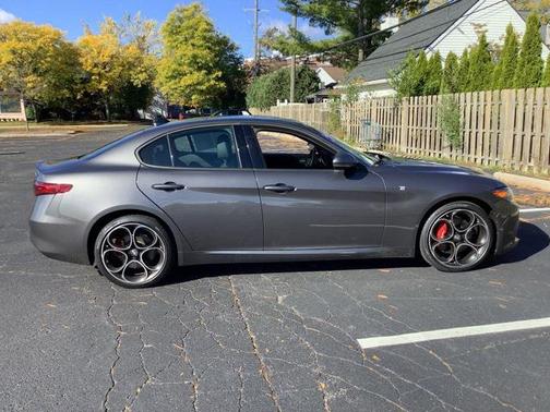 2022 Alfa Romeo Giulia Ti