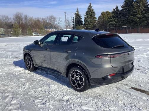 2025 Alfa Romeo Tonale EAWD