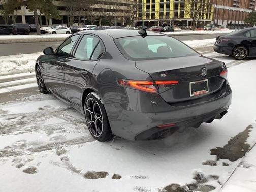 2024 Alfa Romeo Giulia Veloce AWD