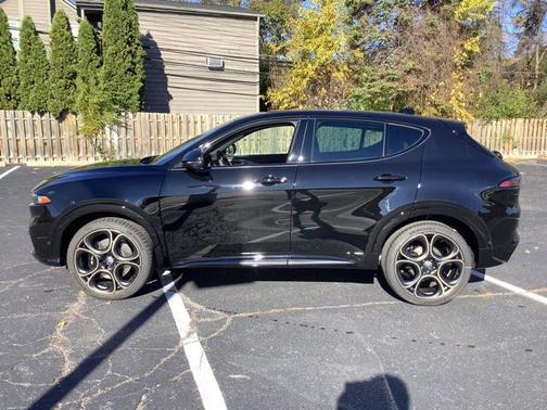 2025 Alfa Romeo Tonale Intensa AWD