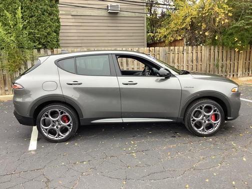 2024 Alfa Romeo Tonale Veloce EAWD