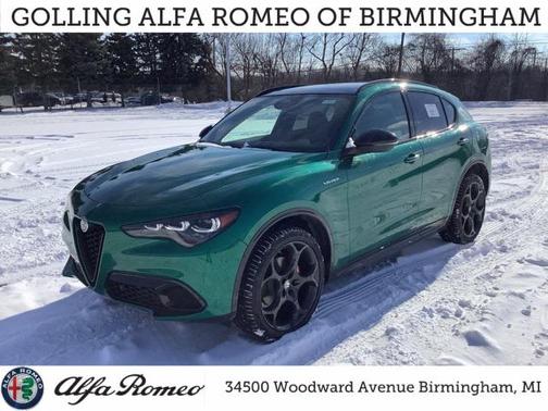 2025 Alfa Romeo Stelvio Sprint AWD