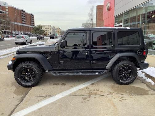 2020 Jeep Wrangler Unlimited Willys 4X4