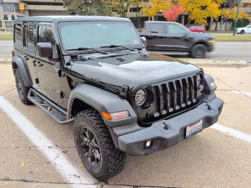 2020 Jeep Wrangler Unlimited Willys 4X4