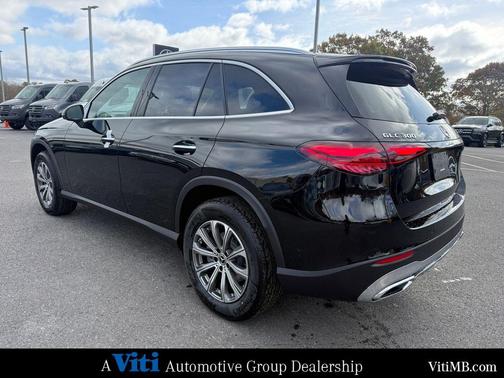 2026 Mercedes-Benz GLC 300 4MATIC