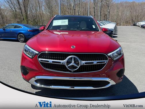 MANUFAKTUR Patagonia Red Metallic 2026 Mercedes-Benz GLC 300 4MATIC