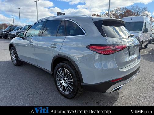 2026 Mercedes-Benz GLC 300 4MATIC