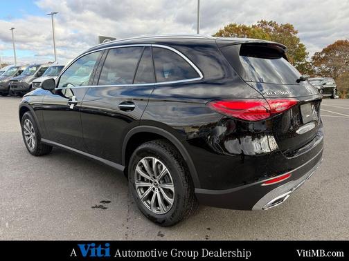 2026 Mercedes-Benz GLC 300 4MATIC