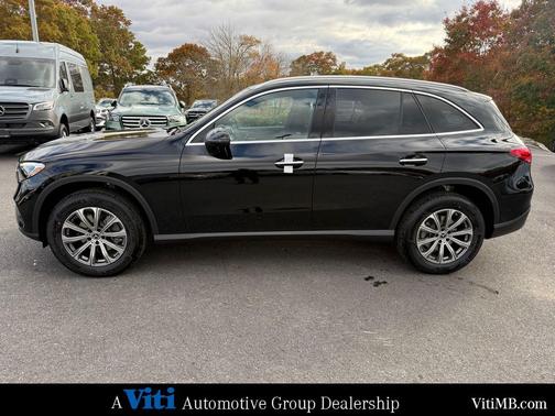 2026 Mercedes-Benz GLC 300 4MATIC