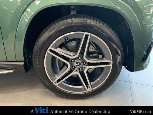 2025 Mercedes-Benz GLS 450 4MATIC