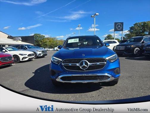 2025 Mercedes-Benz GLC 300 4MATIC