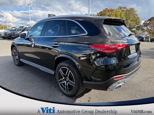 2026 Mercedes-Benz GLC 300 4MATIC