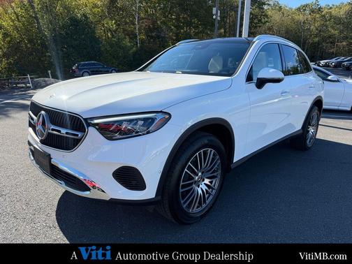 2026 Mercedes-Benz GLC 300 4MATIC