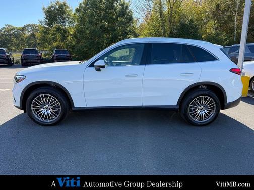 2026 Mercedes-Benz GLC 300 4MATIC