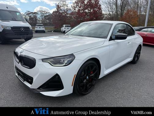 2025 BMW M240 i xDrive