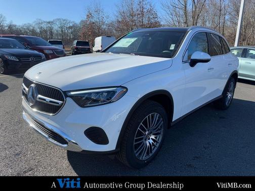 2026 Mercedes-Benz GLC 300 4MATIC