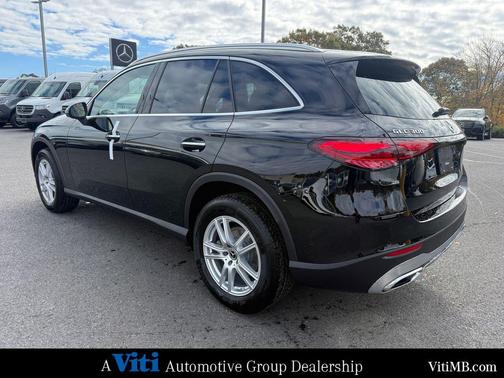 2026 Mercedes-Benz GLC 300 4MATIC