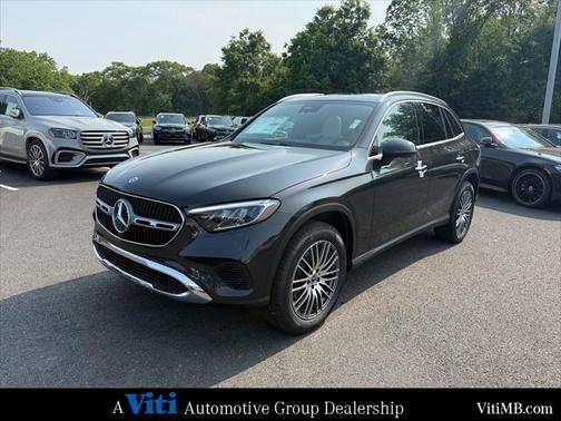 2025 Mercedes-Benz GLC 300 4MATIC