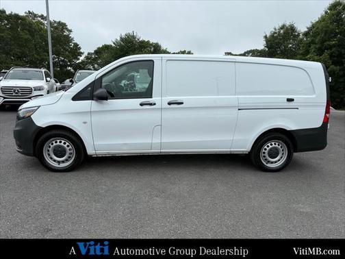2023 Mercedes-Benz Metris Base