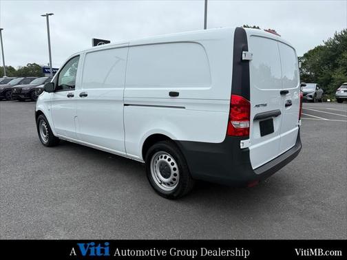 2023 Mercedes-Benz Metris Base